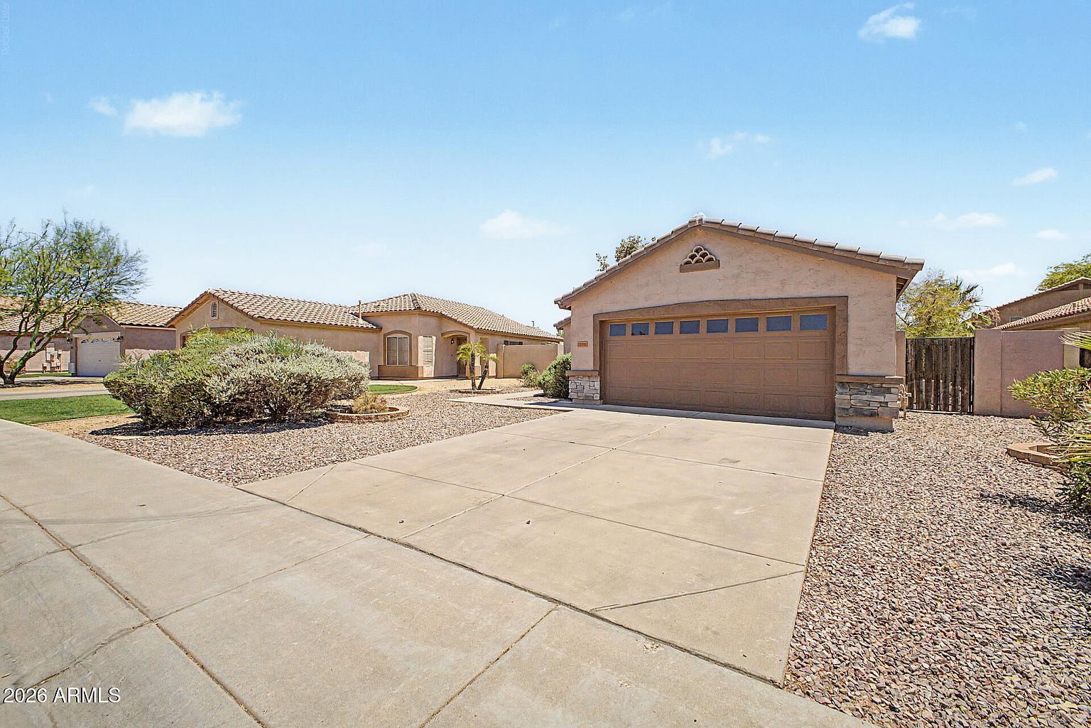 3311 E SAN ANGELO Avenue photo 3