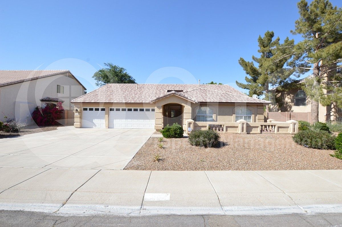 3884 E Indigo Bay Dr Gilbert, AZ 85234 photo 2