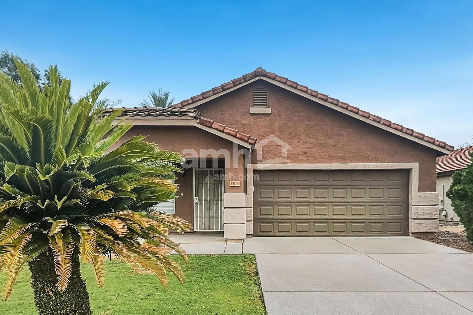 1303 N Balboa Dr Gilbert, AZ 85234 photo 2