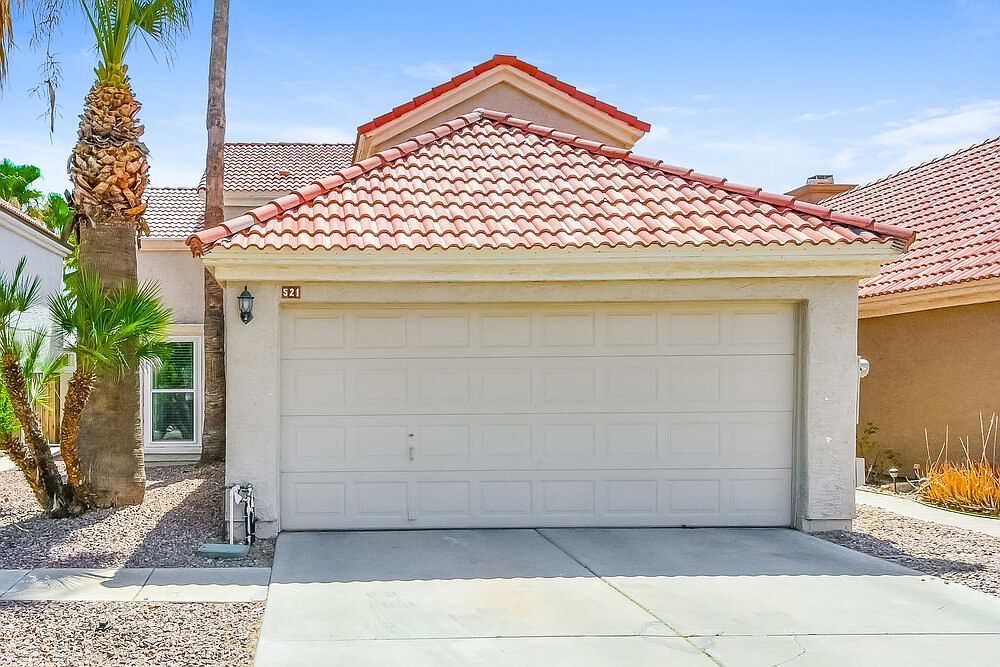521 N Red Rock St Gilbert, AZ 85234 photo 3