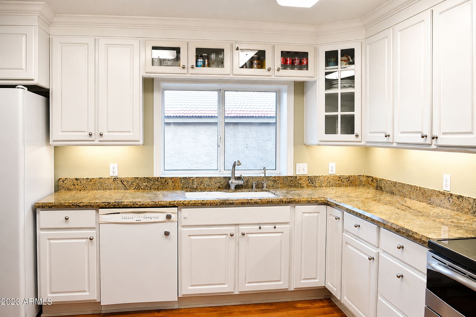 414 N Rock St photo 3