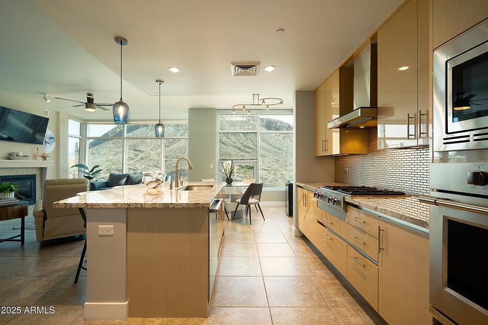 140 E Rio Salado Pkwy photo 4