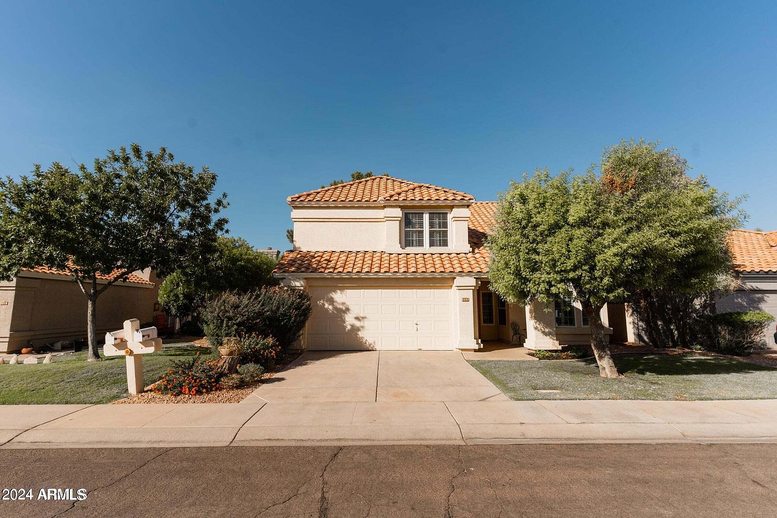 2322 E Millbrae Ct Gilbert, AZ 85234 photo 2