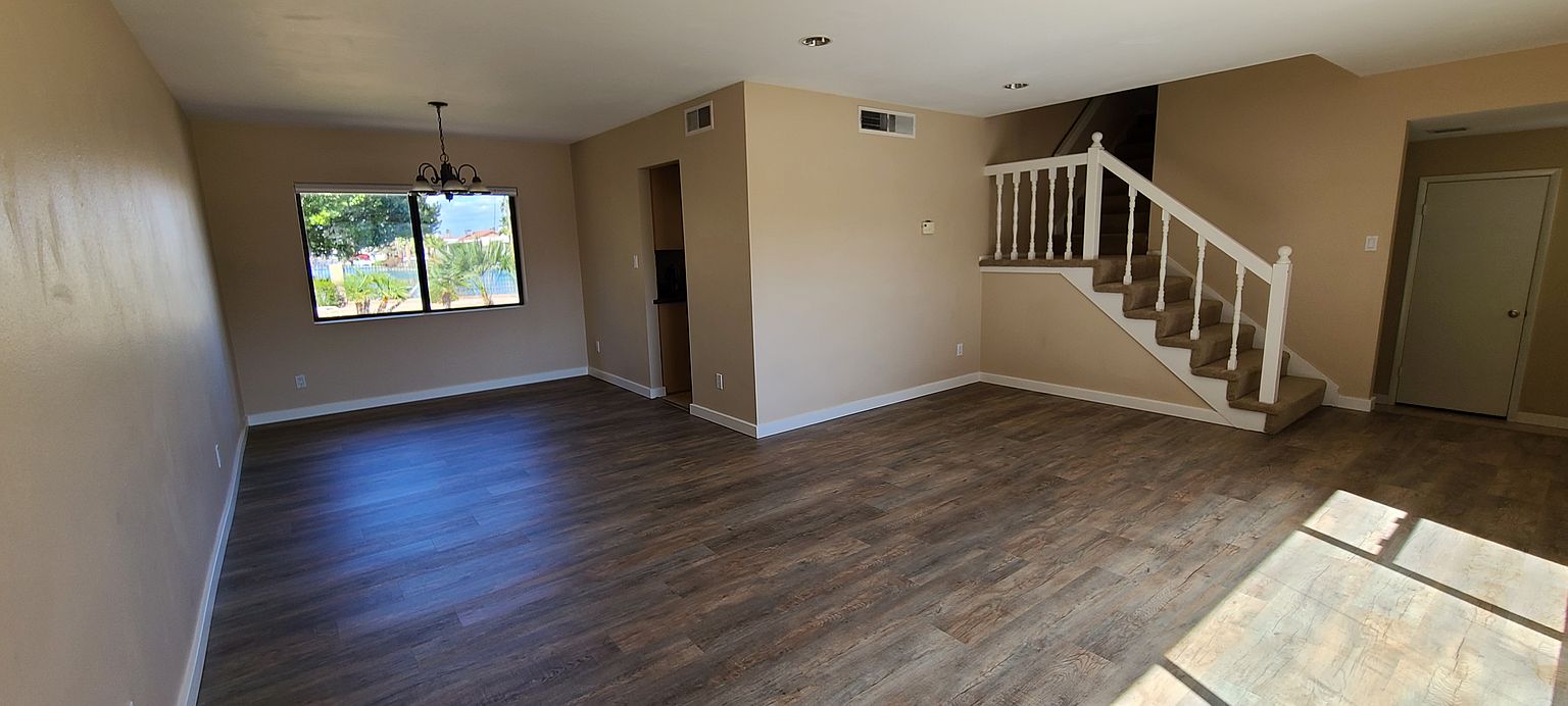 2642 W Mendoza Cir photo 3