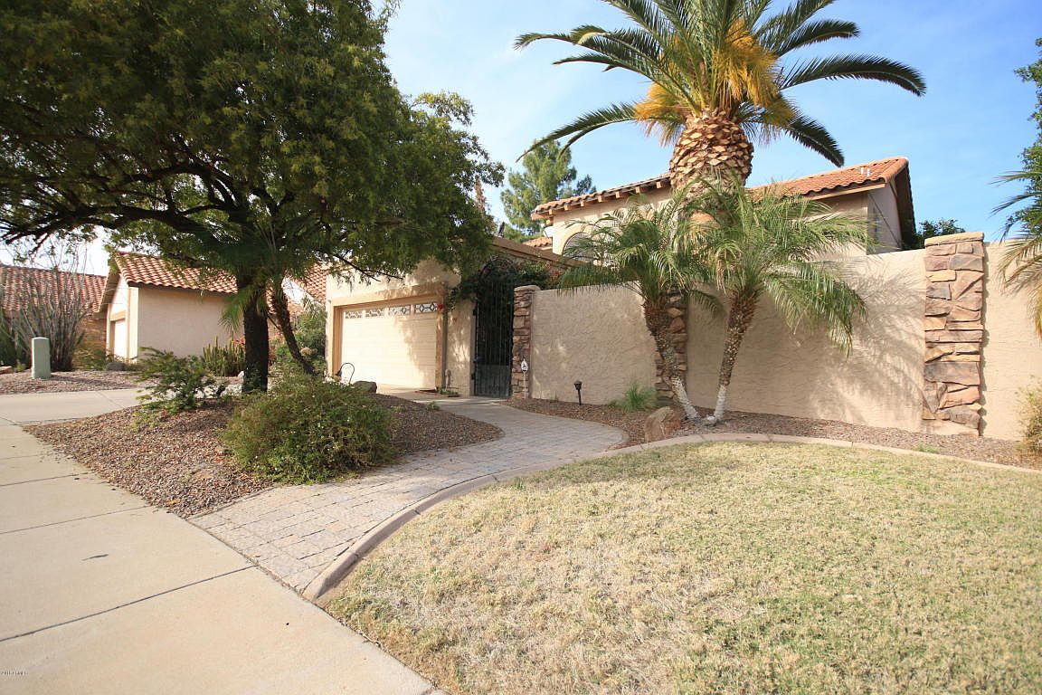 2118 S El Marino photo 2