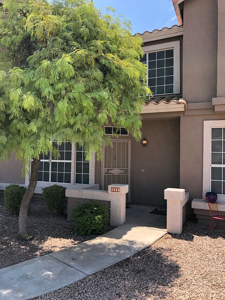 13836 S 40th St photo 2