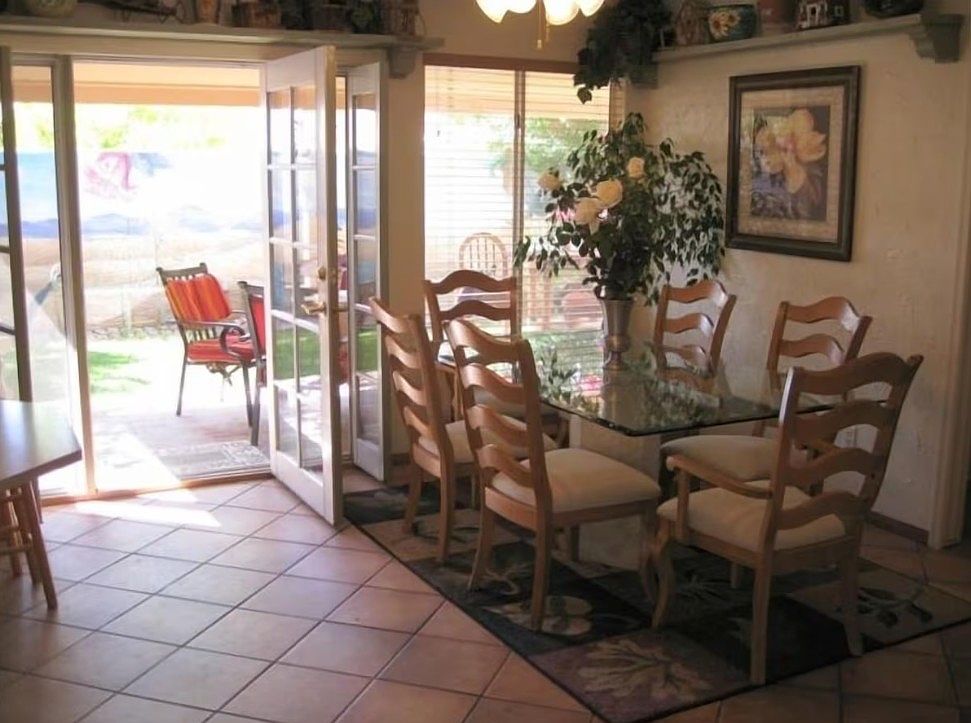 3823 E Park Ave photo 3