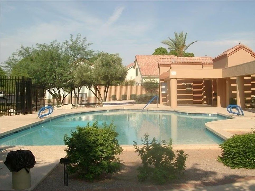 3823 E Park Ave photo 4