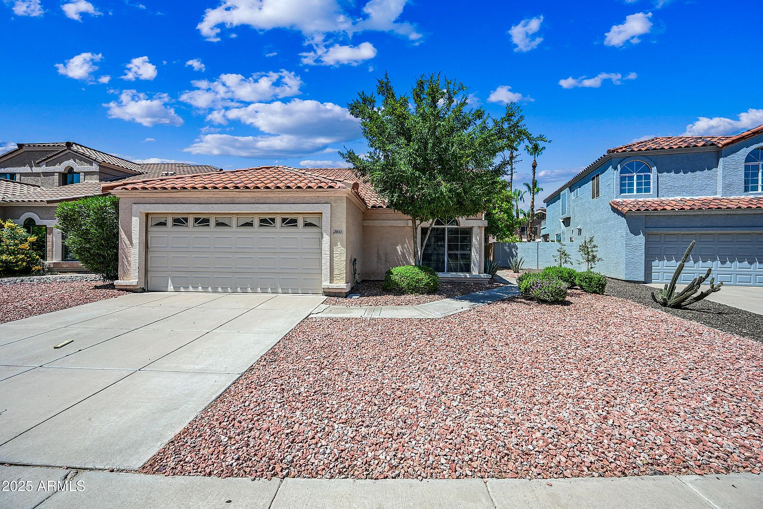 3830 E Tanglewood Dr