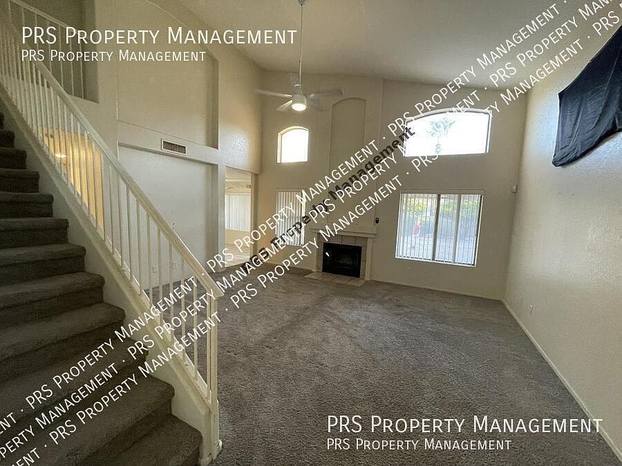 4725 E Goldfinch Gate Ln Phoenix, AZ 85044 photo 4