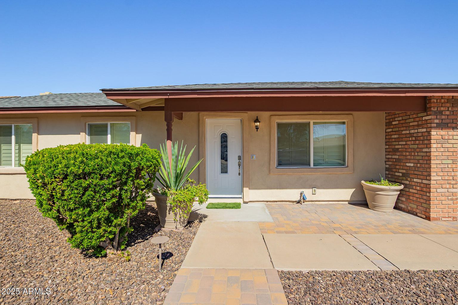 11825 S Coconino St photo 4