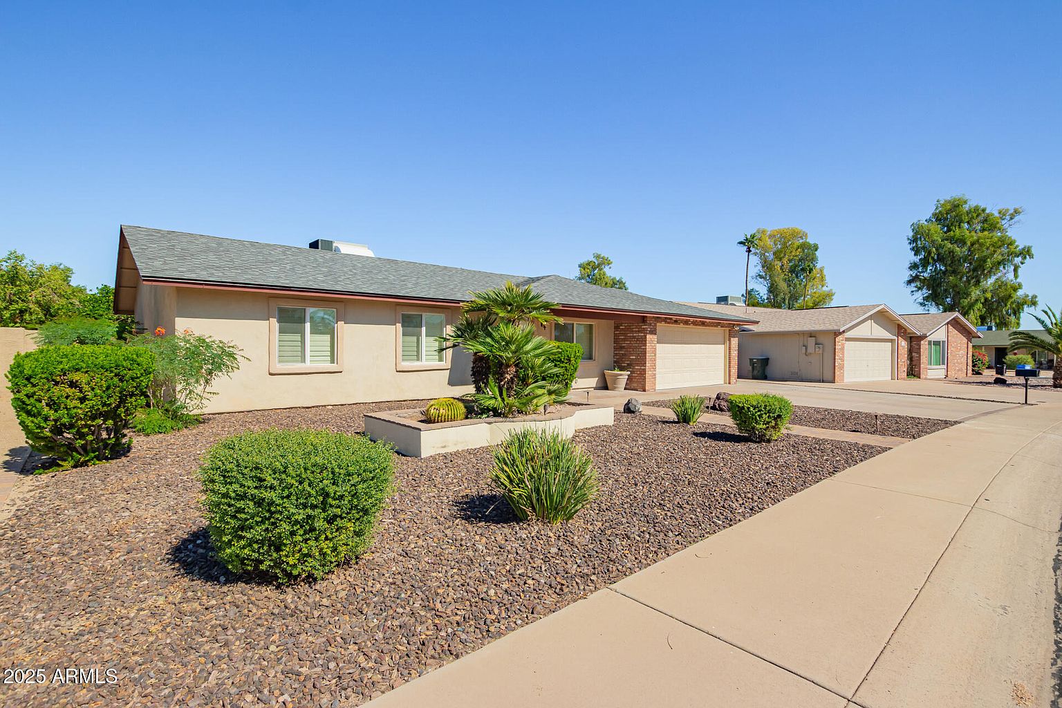 11825 S Coconino St photo 3