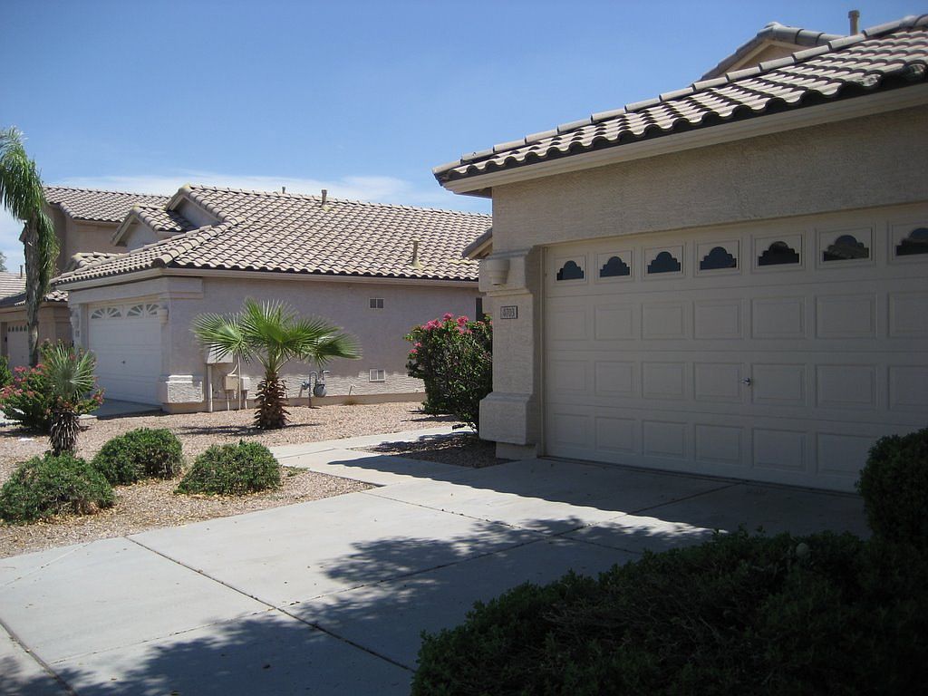 4703 E Frye Rd photo 2