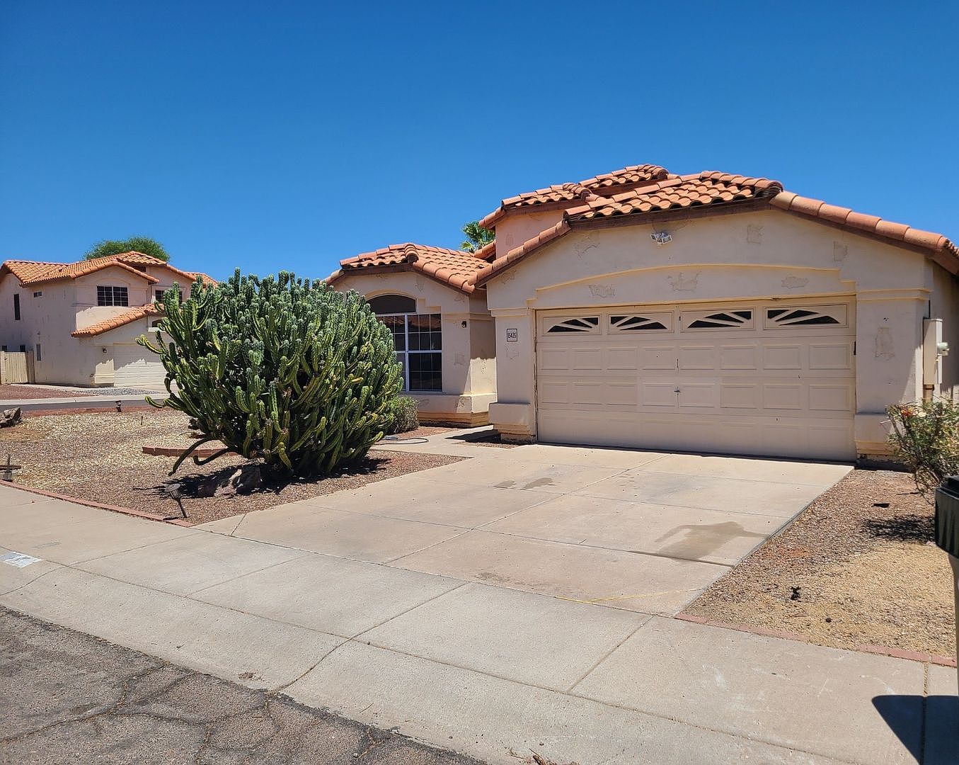 15435 S 44th Way Phoenix, AZ 85044 photo 2