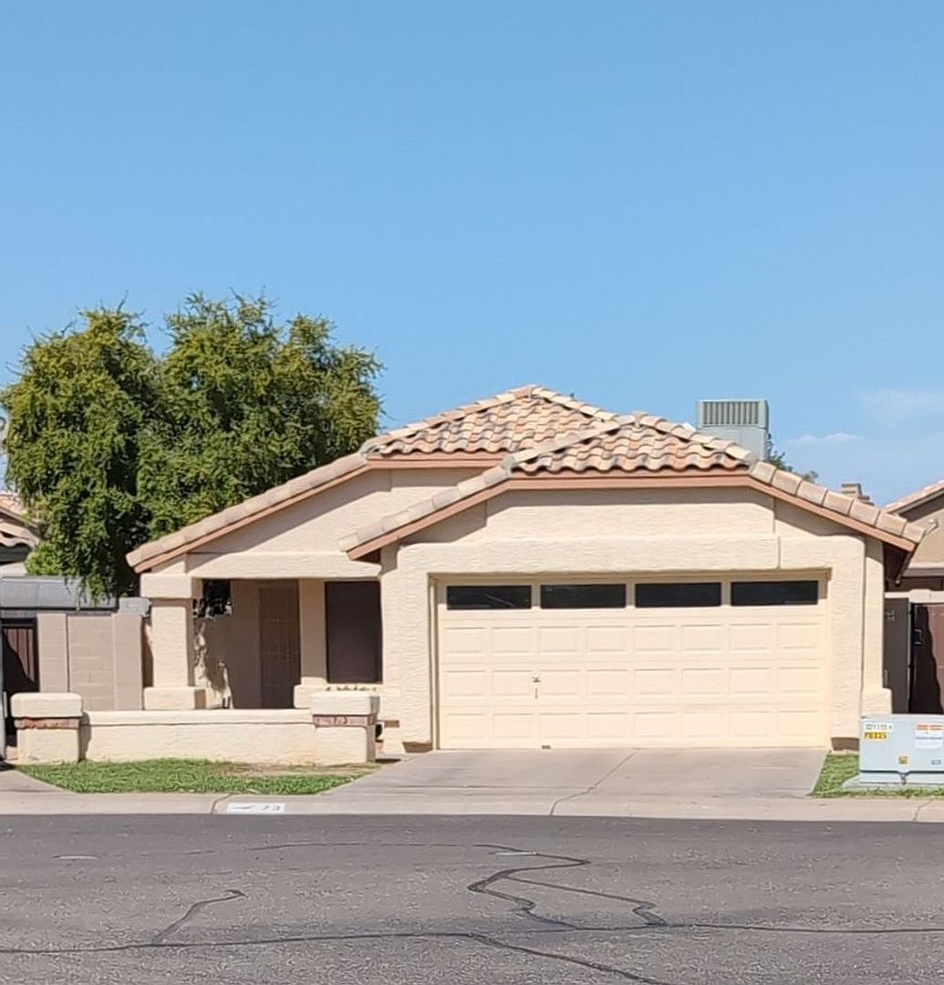 73 S Cypress Ct Chandler, AZ 85226 photo 2