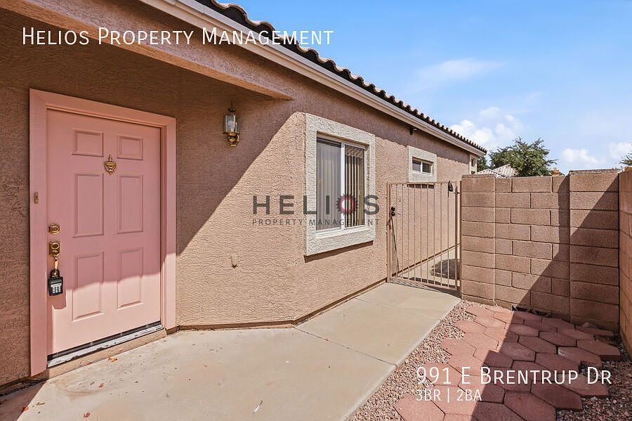 991 E Brentrup Dr photo 4