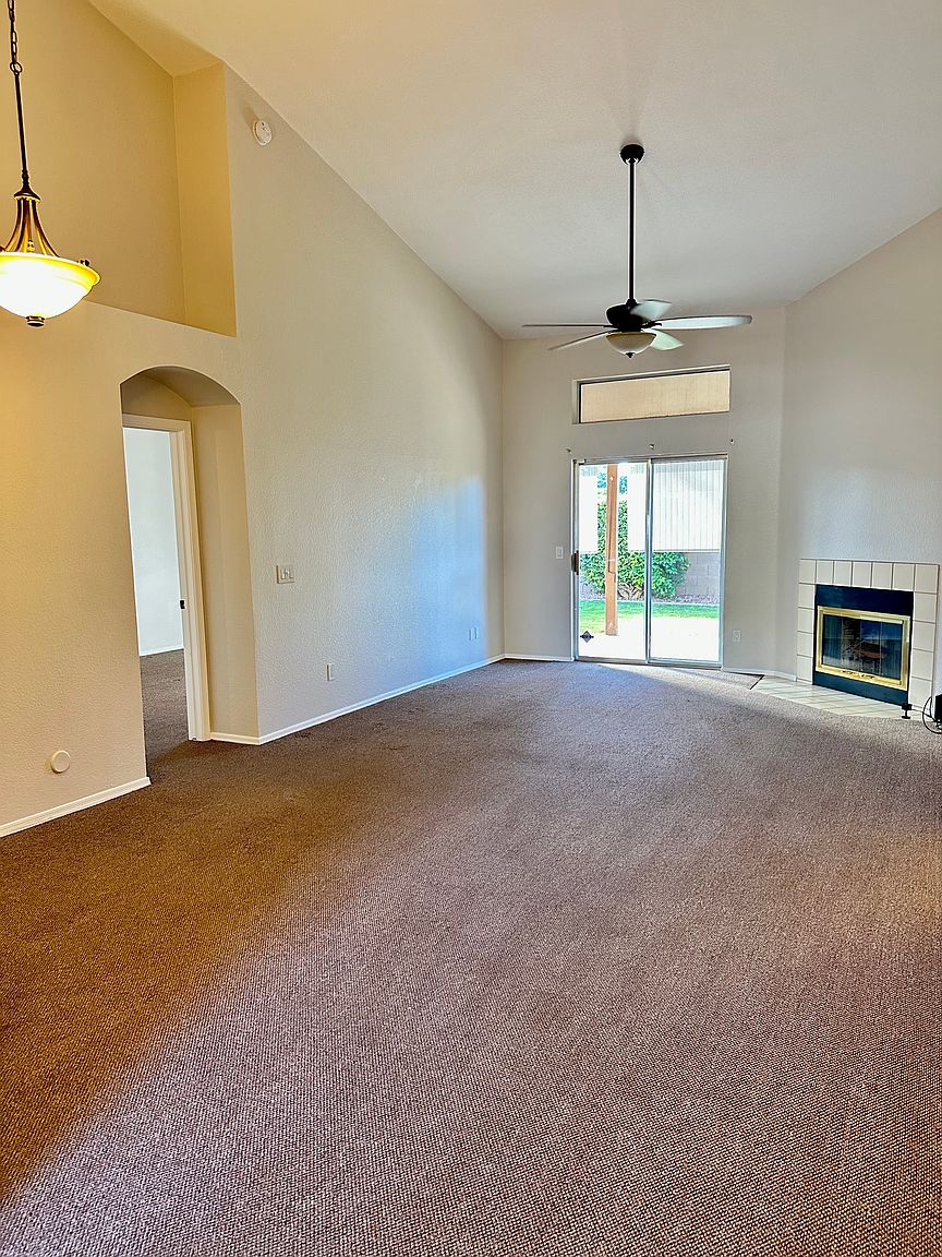 3250 W Golden Ln photo 2