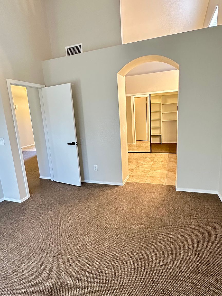 3250 W Golden Ln photo 5