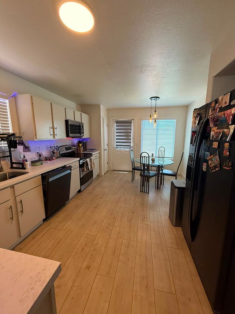 3373 W Barcelona Dr photo 2