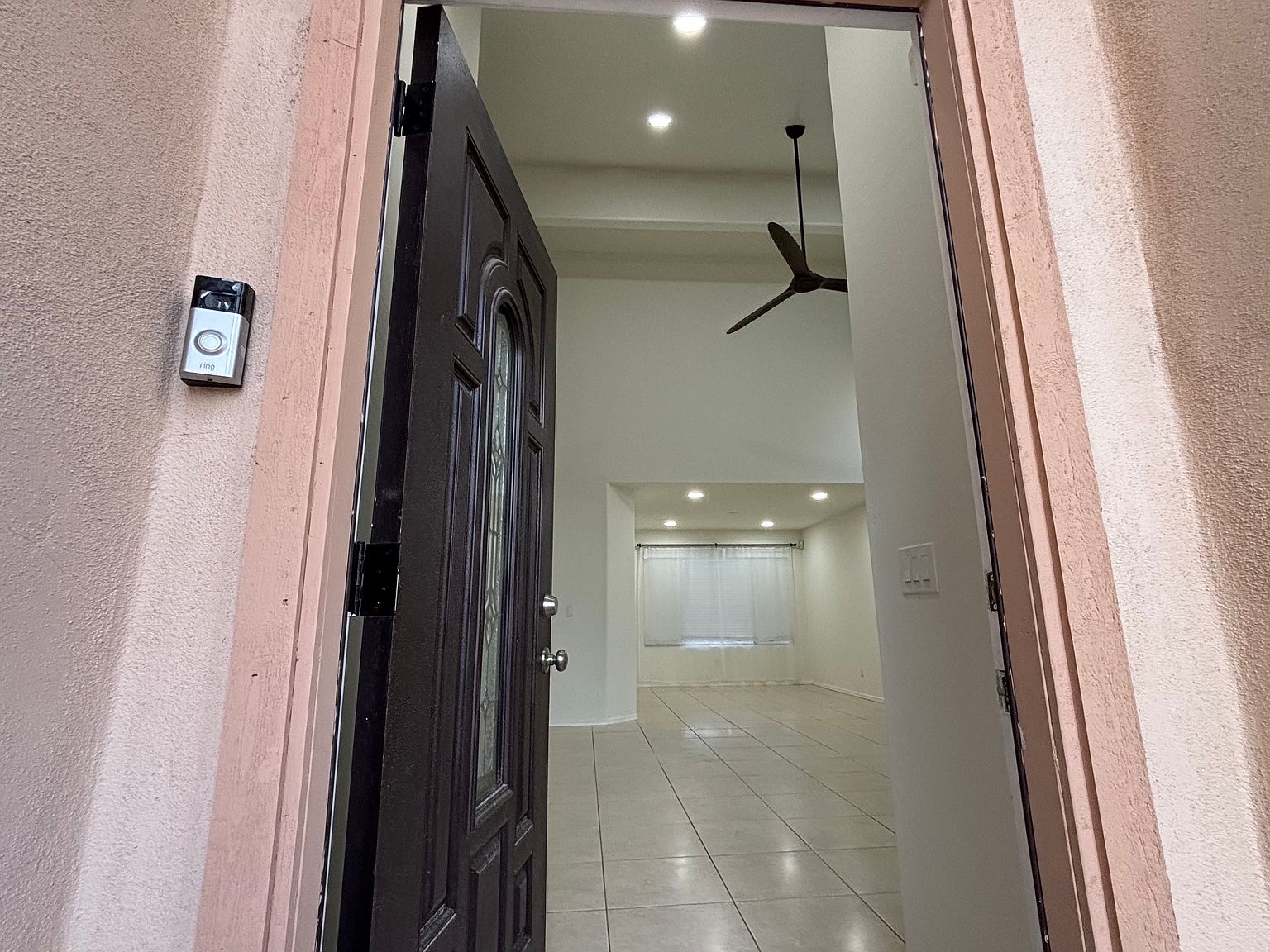 1231 N Tercera Ct photo 2