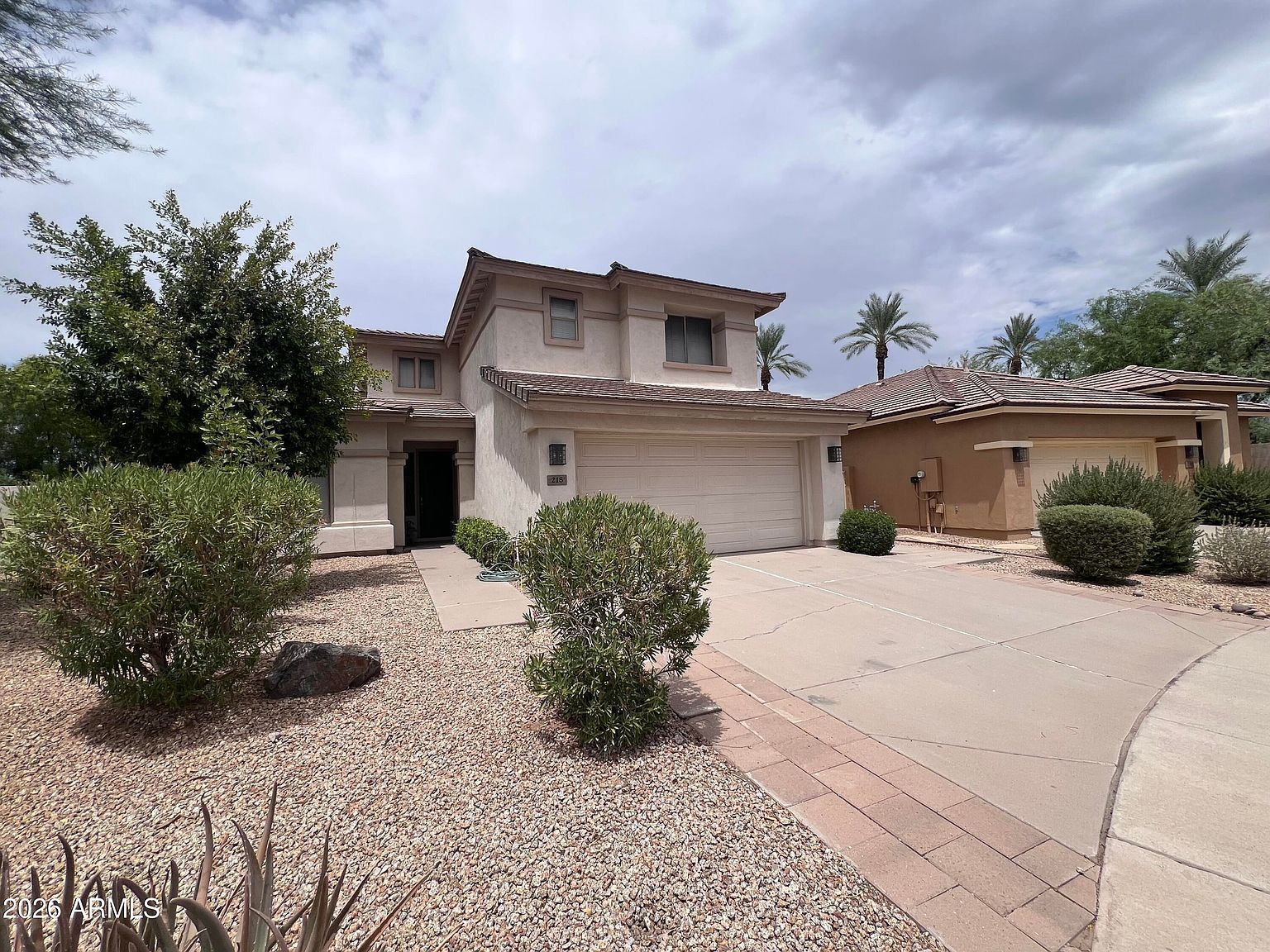 218 E Sunburst Ln photo 5
