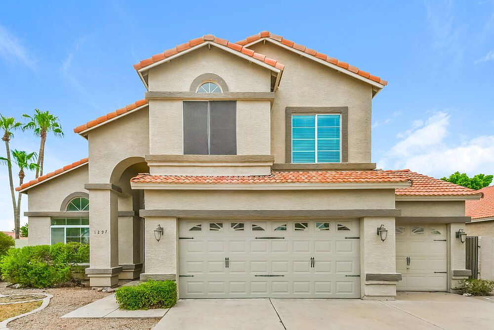 1297 E Tradewind Dr Gilbert, AZ 85234 photo 2