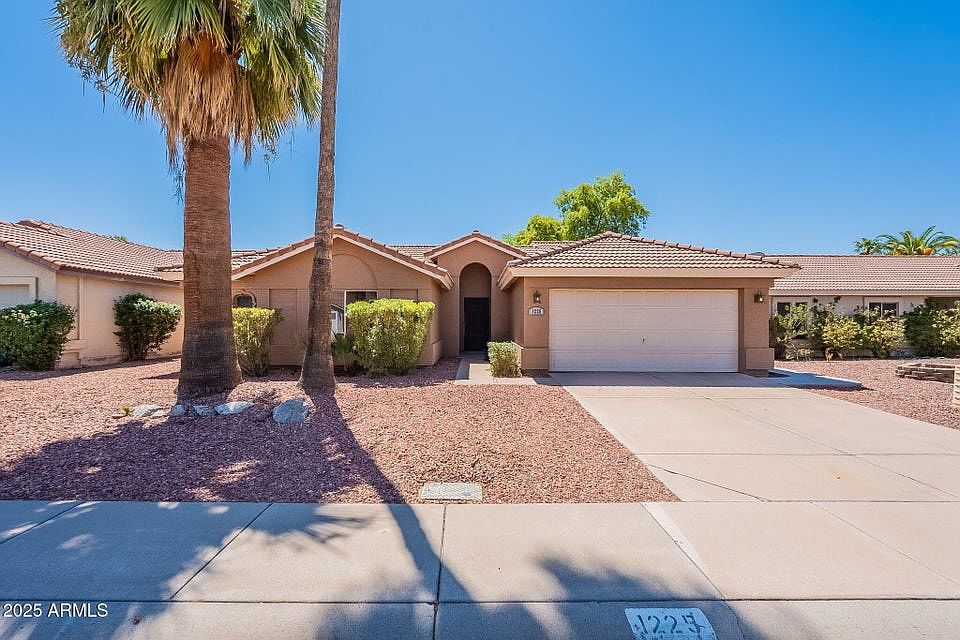 1225 E Douglas Ave photo 2