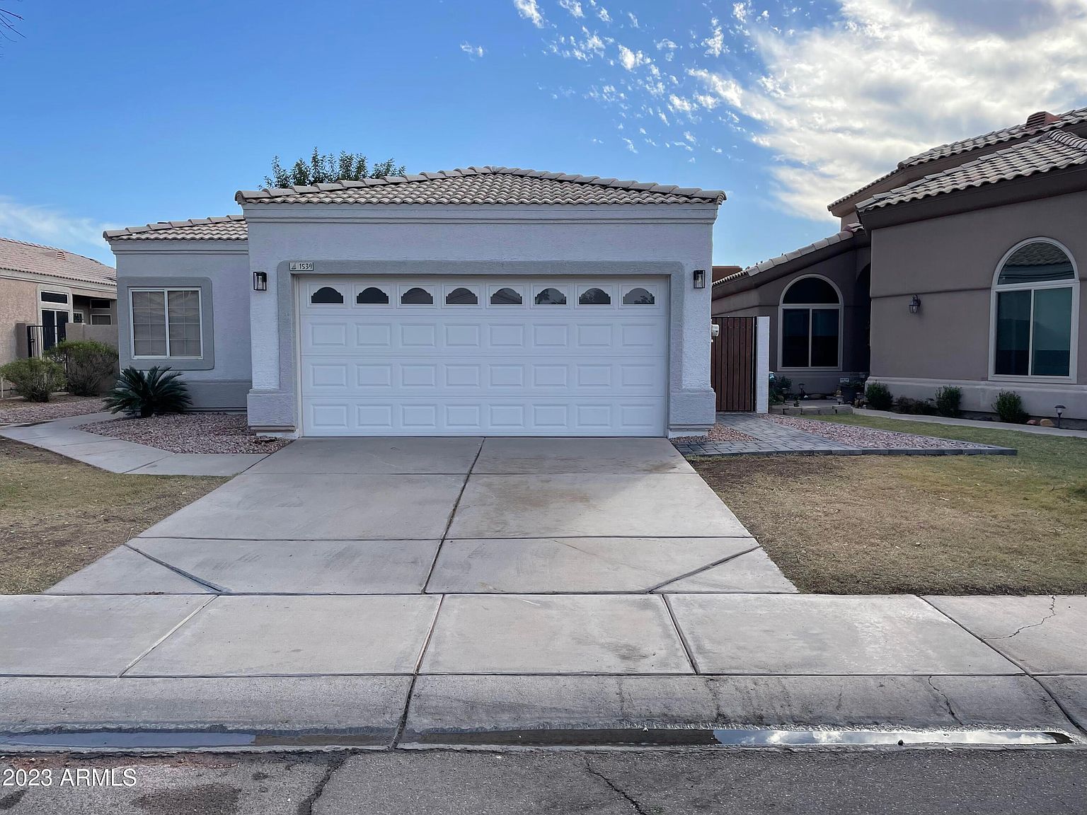 1539 E Beacon Dr