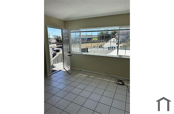 150 Denio St photo 2