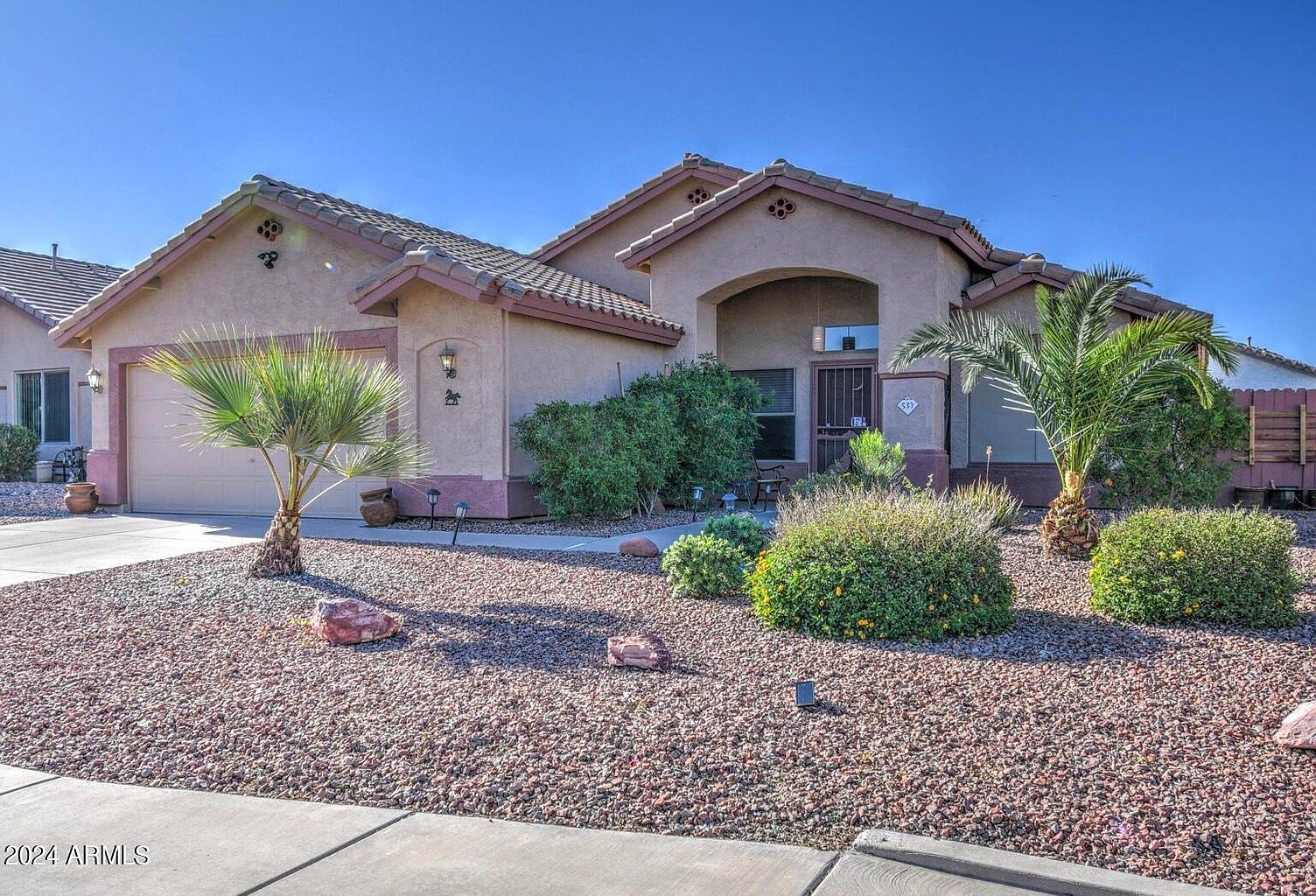 537 East Appaloosa Road, Gilbert, AZ 85296 photo 2