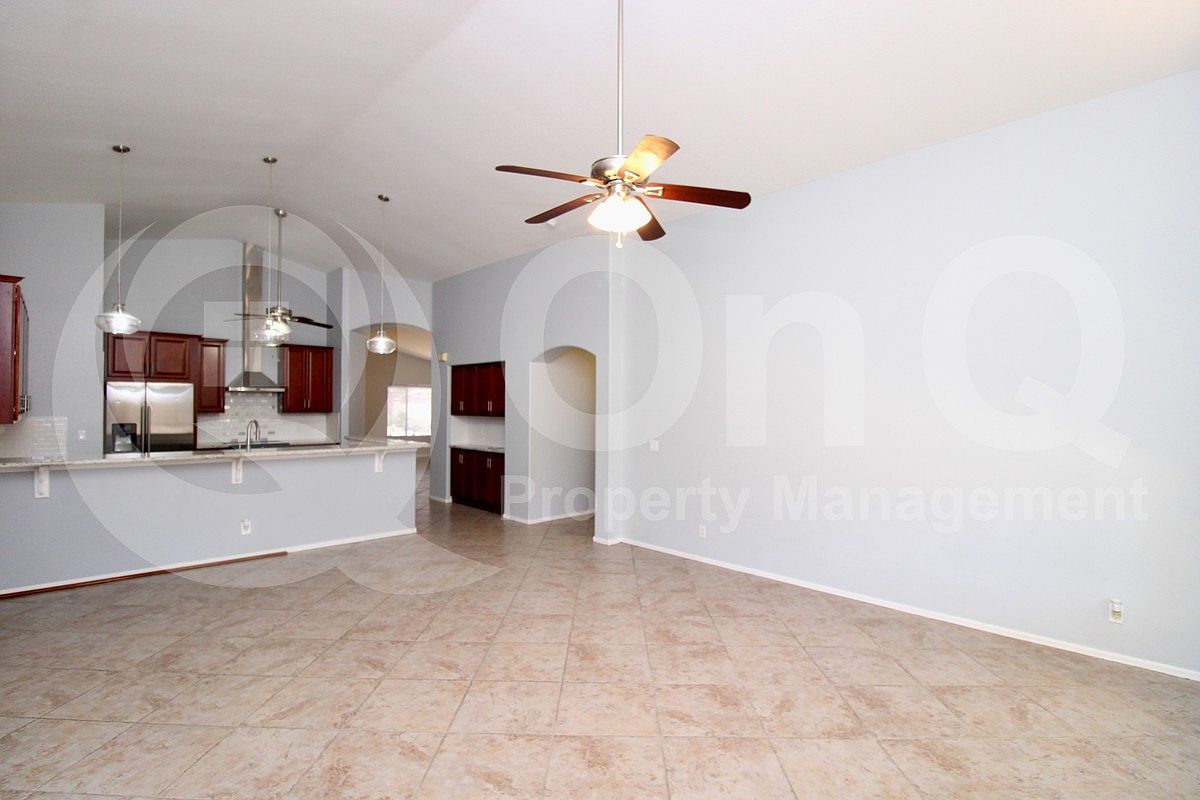 511 E Pinto Dr photo 5