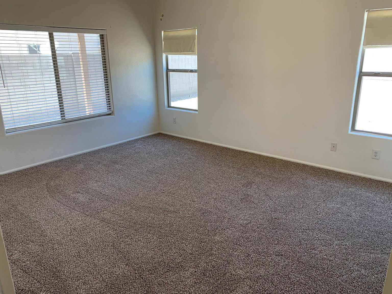 9844 W Salter Dr photo 5