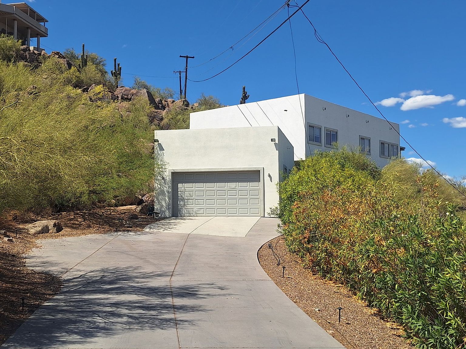 2360 E Sequoia Dr photo 2