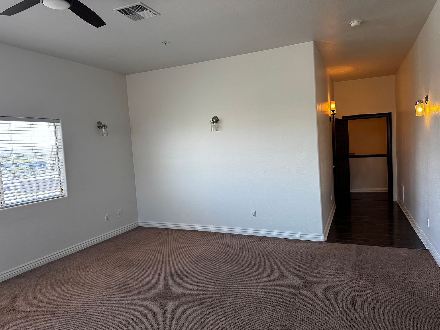 2360 E Sequoia Dr photo 5