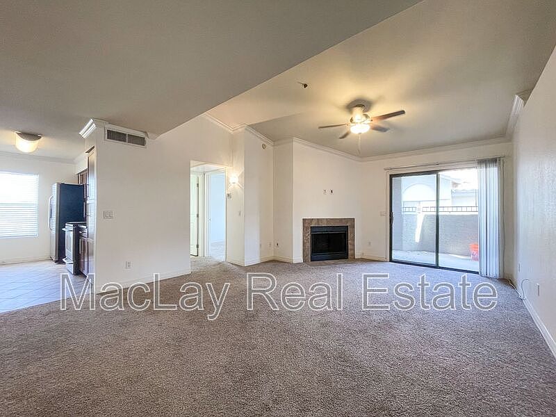 2025 E Campbell Ave photo 5