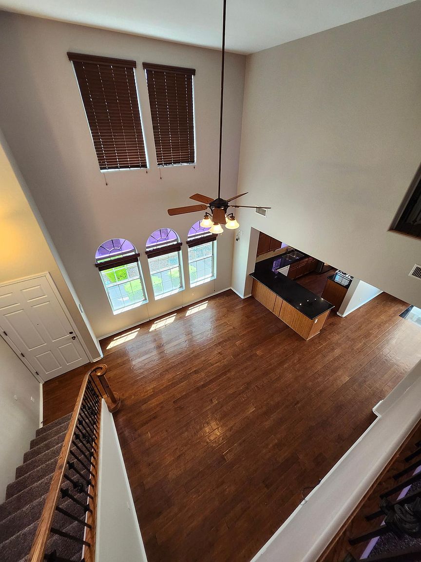 1452 S Colt Dr photo 2