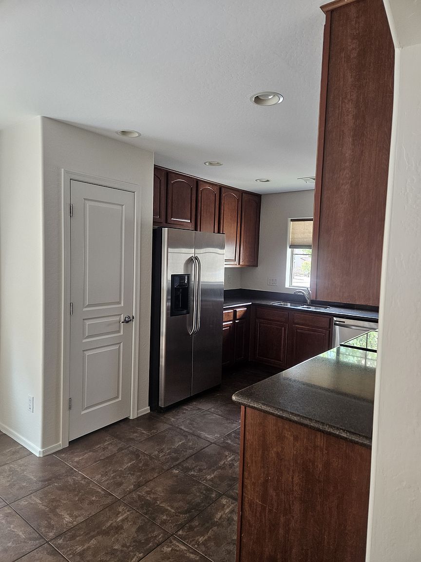 12714 W Pasaro Dr photo 2