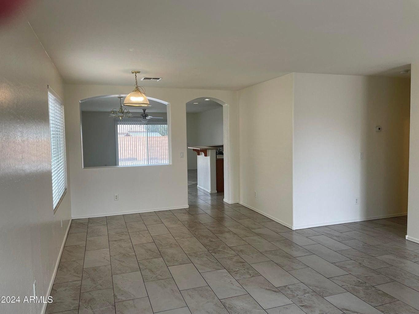1333 S 220th Dr Buckeye, AZ 85326 photo 3