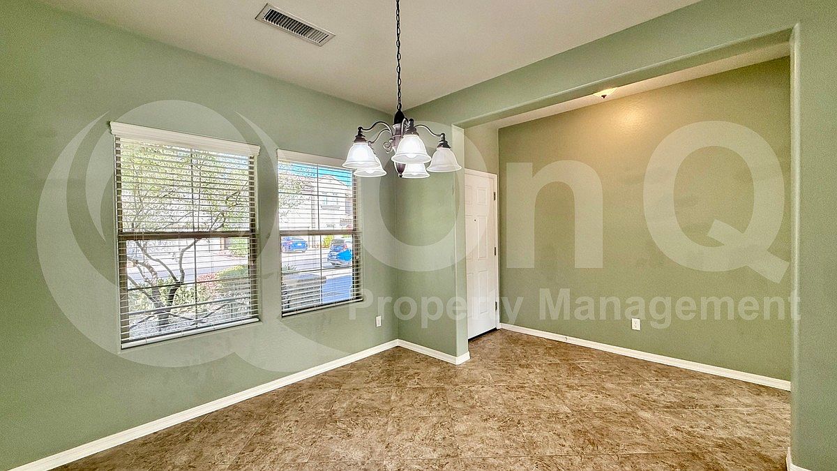 15928 N 22nd Ln Phoenix, AZ 85023 photo 4