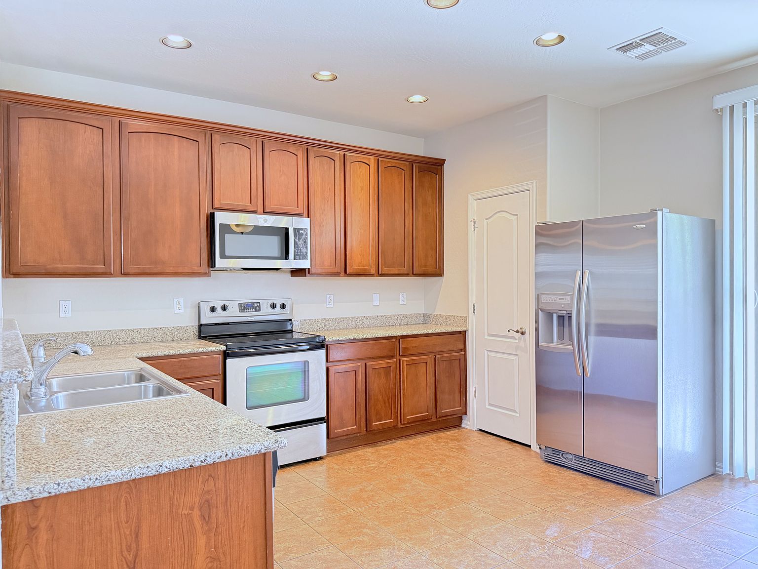 1128 S Olympic Dr photo 5