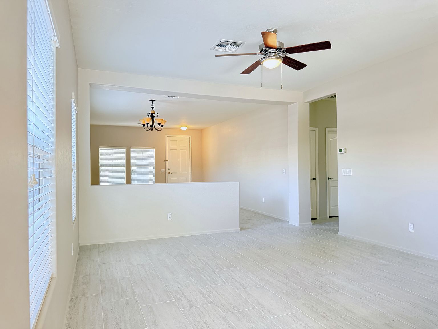 1128 S Olympic Dr photo 4