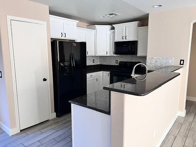 5786 S 240th Dr Buckeye, AZ 85326 photo 3