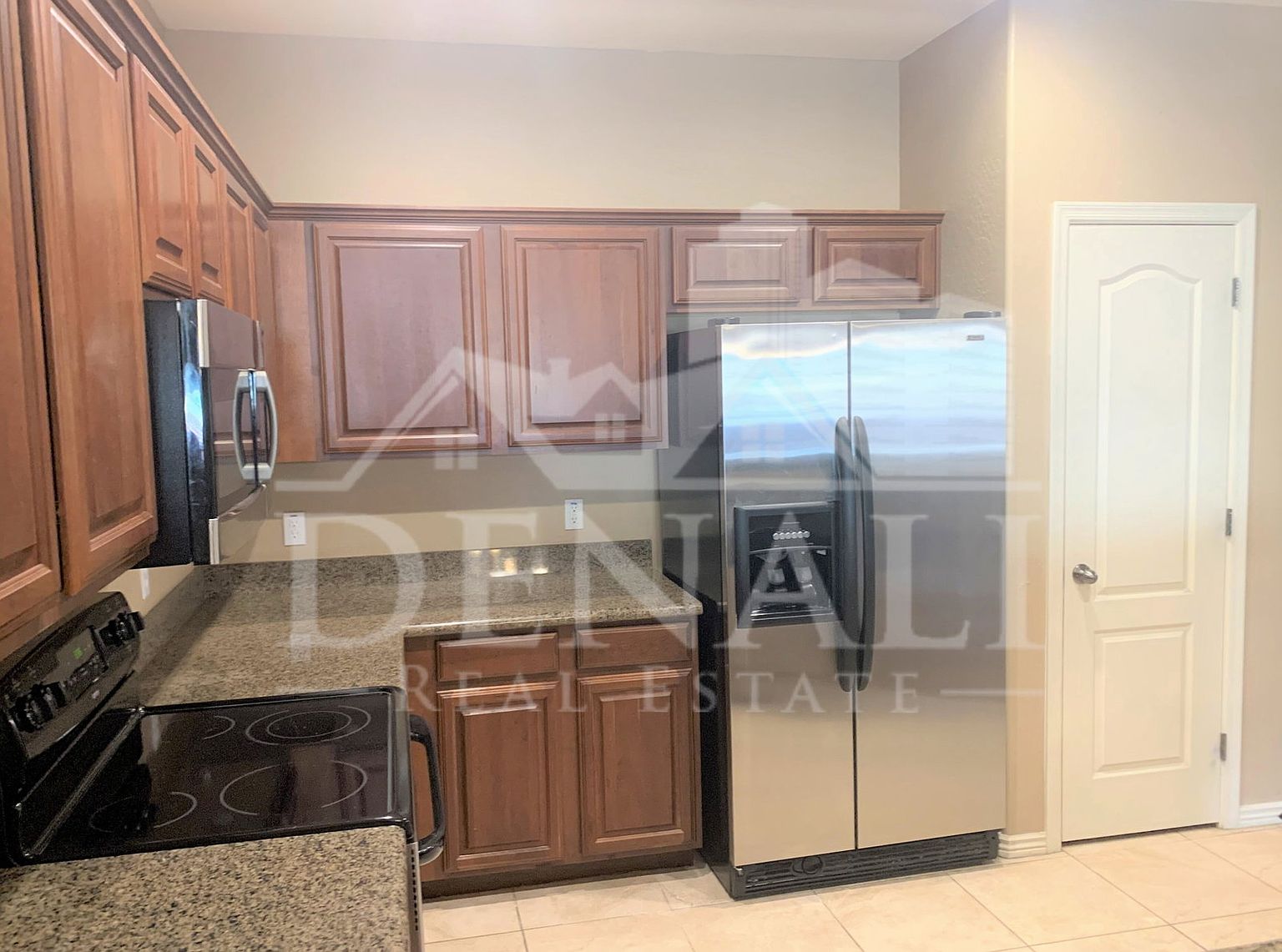 7726 E BASELINE Road photo 5