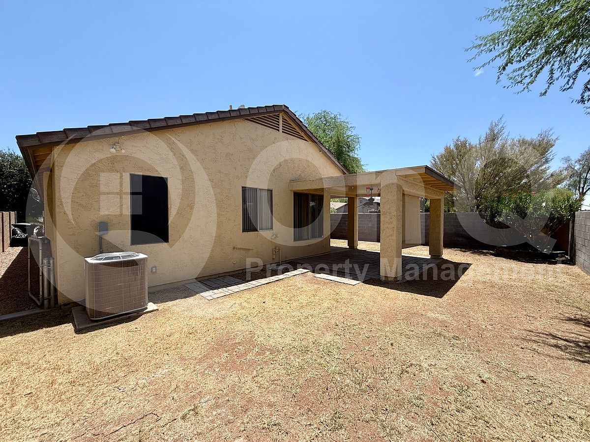 230 N Nash Way Chandler, AZ 85225 photo 4