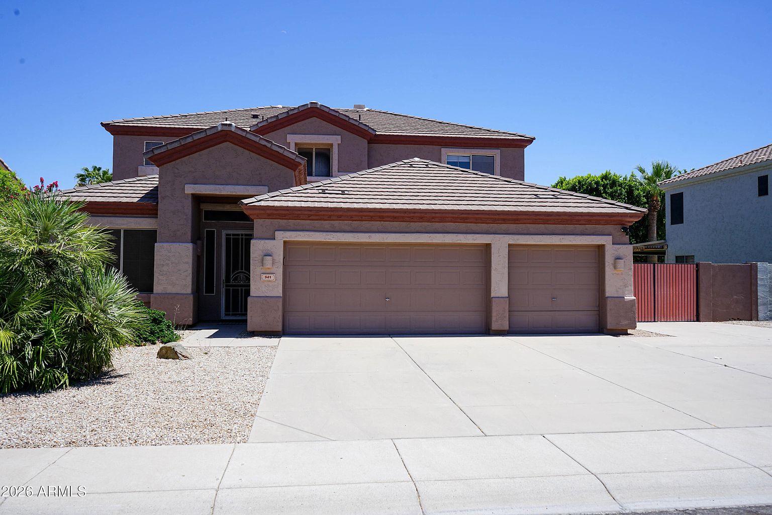 541 N Danielson Way Chandler, AZ 85225 photo 4