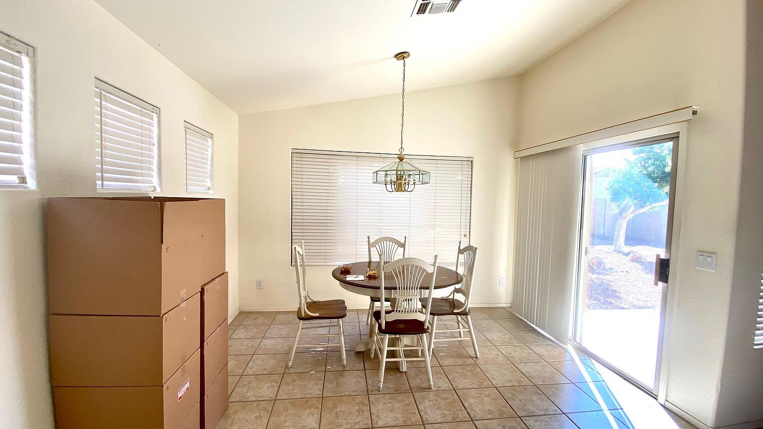 16053 S 18th Ave photo 5