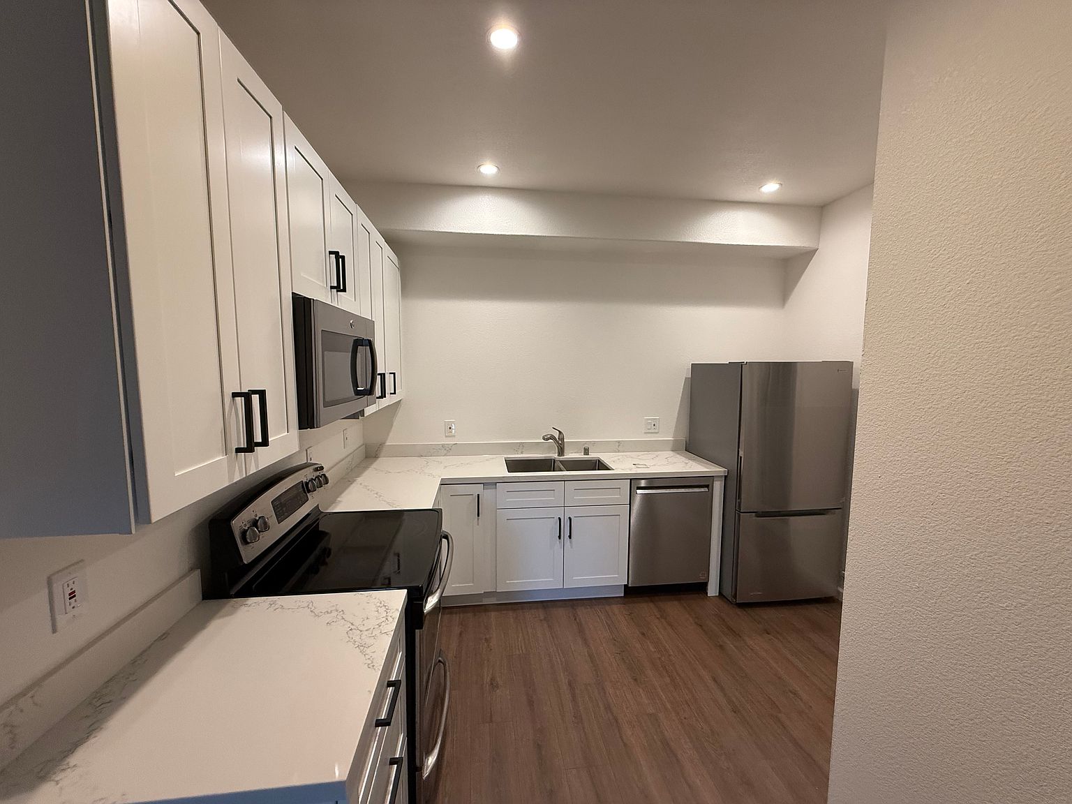 2320 Maho Bay Cir photo 2