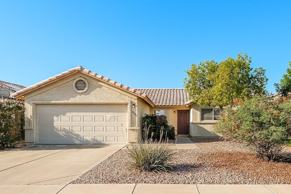 16183 W Buchanan St Goodyear, AZ 85338 photo 2