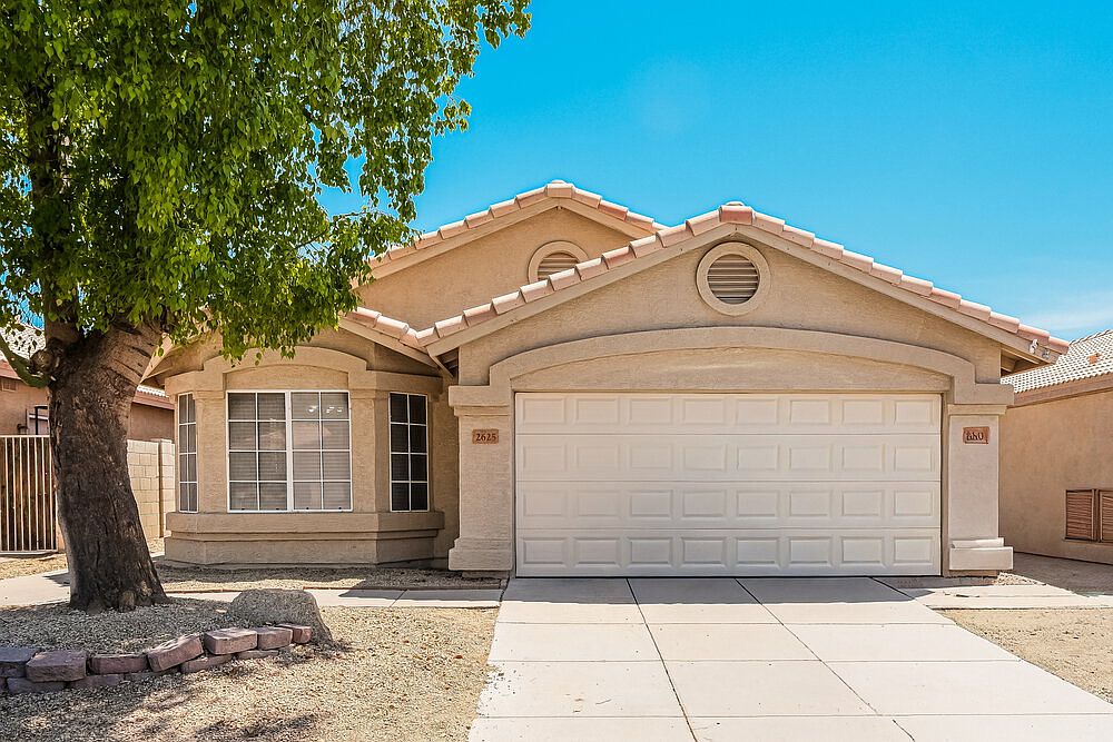 2625 S 156th Ave Goodyear, AZ 85338 photo 2
