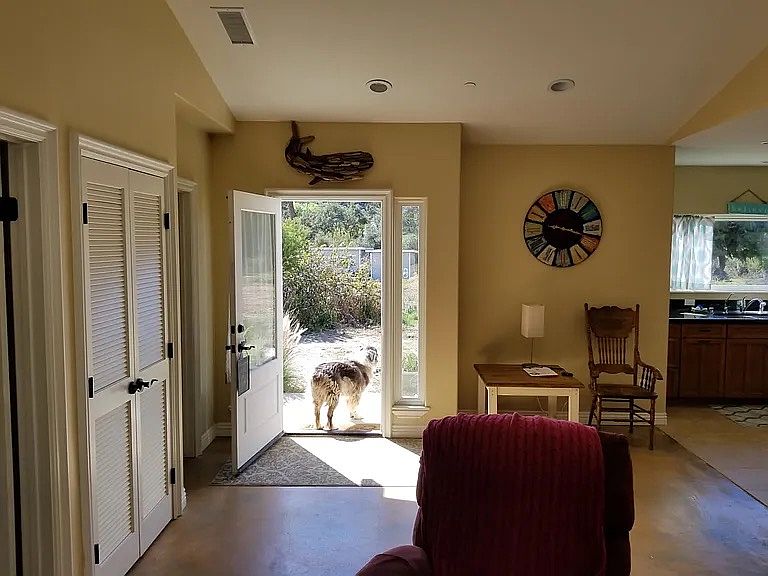 7908-10 Faraway Ln photo 2